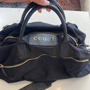 Black boulevard travel bag